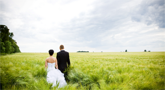 Faire-part de mariage écologique : version papier ou numérique ?
